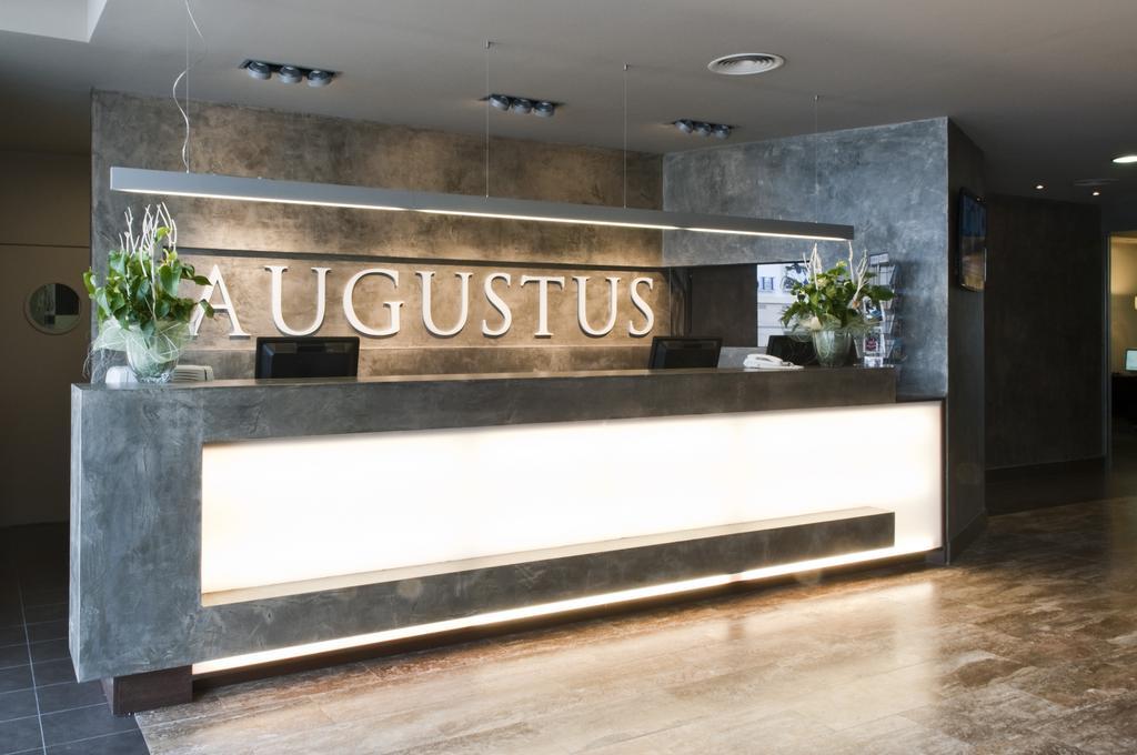 Augustus Hotel Cambrils Buitenkant foto